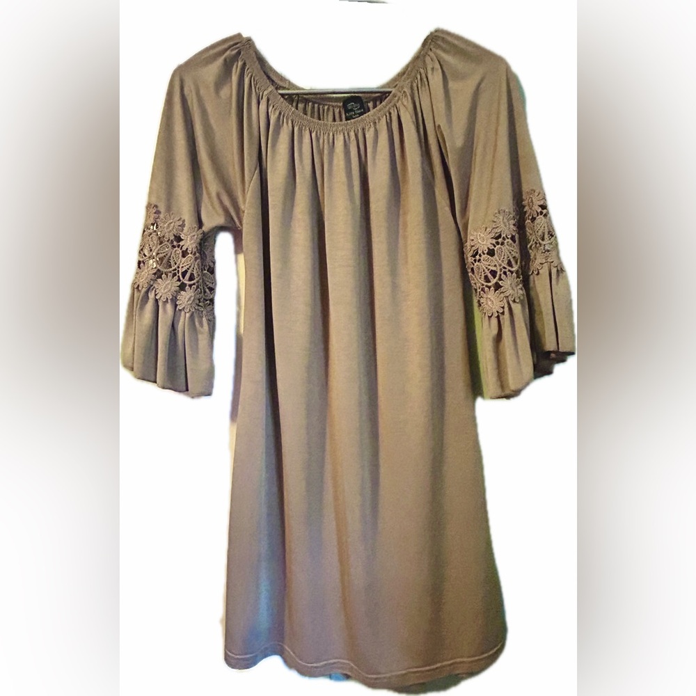Win Win Womens Size S/M Ruffle Sleeve Bronze Tunic Top Boho like new - Picture 2 of 10